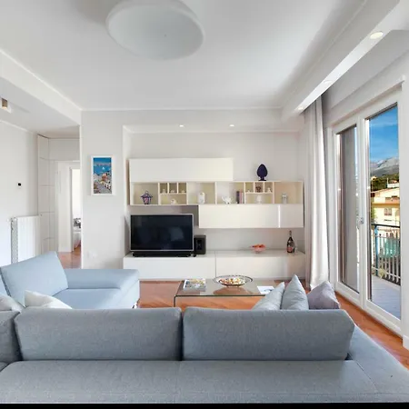 아파트 Maison Limone